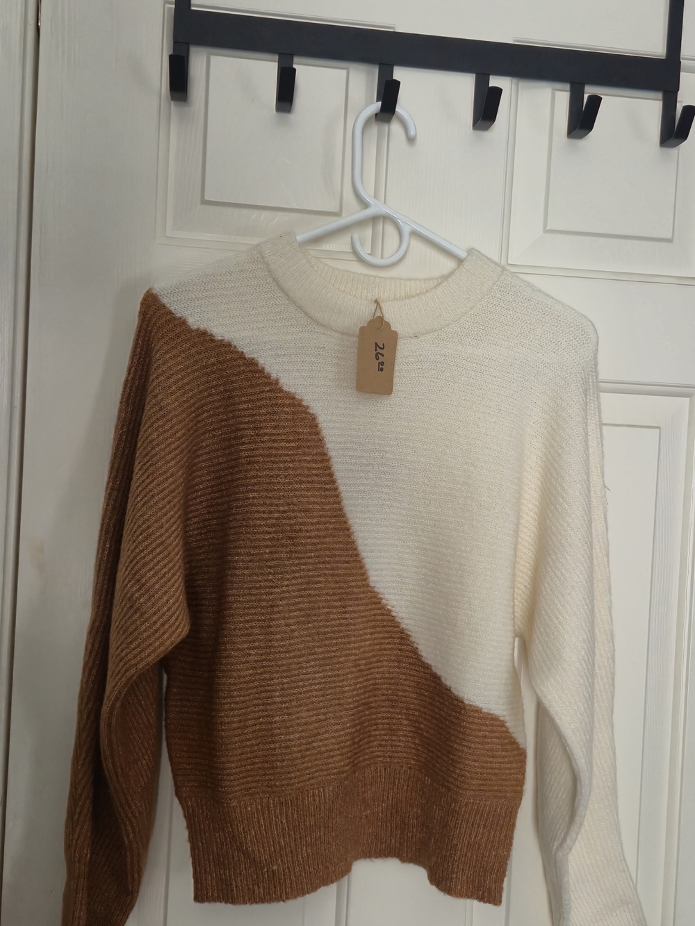 Cream & Brown Colorblock Crewneck Sweater - Women